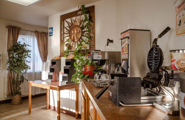Haysville Express Inn