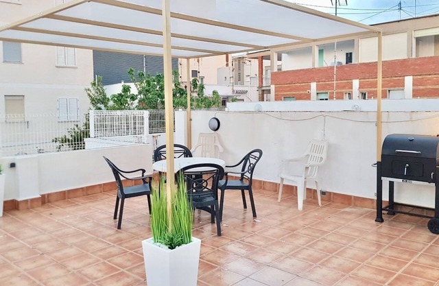 HB casa salva a 100m de la Playa con garage