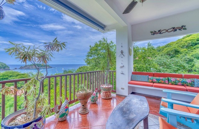 Hear the Waves - Just 200m Walk to Beach - Gated Community - Vacation Planning Included