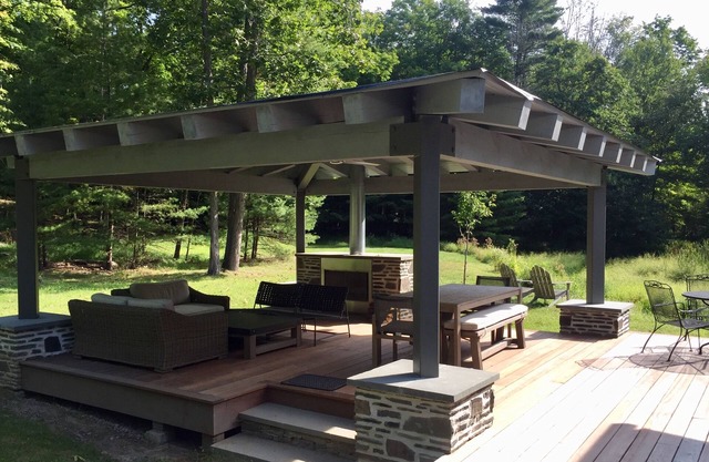 Heart of Woodstock — Unique Arts-and-Crafts Home: Outdoor Room and Heated Pool!