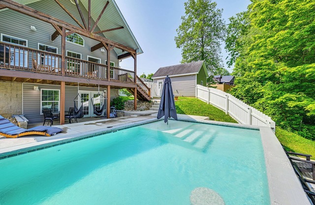 Heated Pool, Lake Views & Dock: Mt Vernon Getaway!