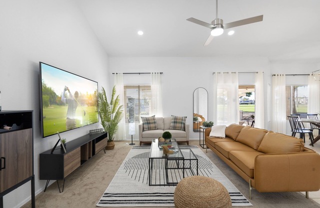 Heated Pool! Lakeview near Golf & University, Family Friendly