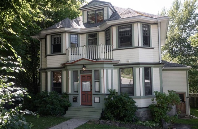 Heritage Home: fully licensed