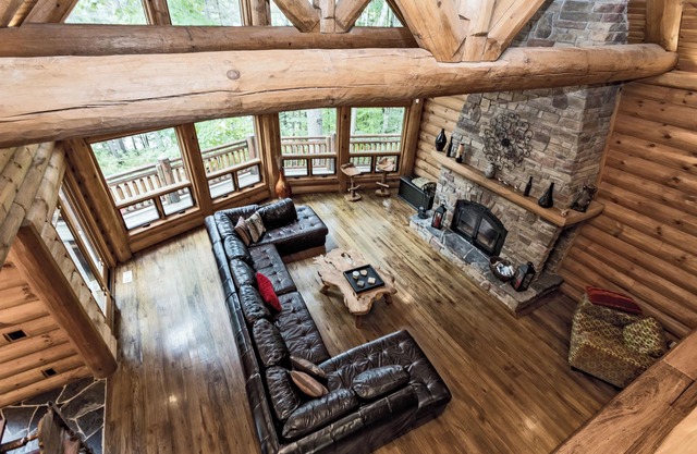 Heron Lodge | Gorgeous theater, hot tub, & private waterfront near Calabogie