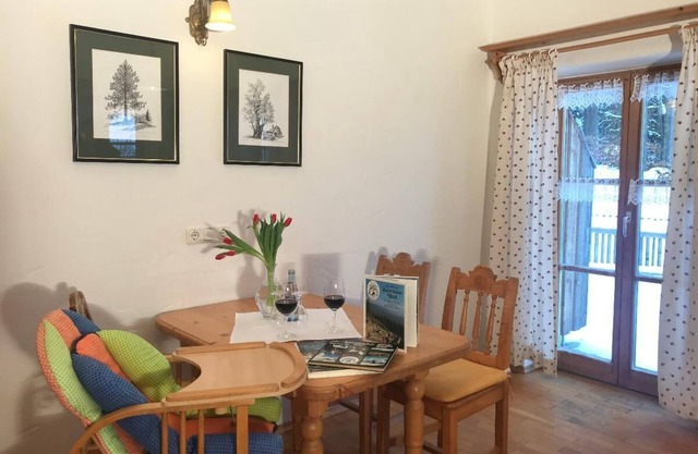 Hessenstein vacation apartment with balcony and view of the countryside