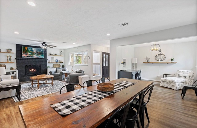 Hickory Haven-CLEAN-Updated - The Woodlands - Private home