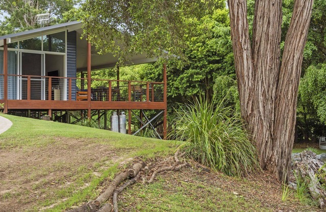 Hiddleston Retreat is bright, modern & open plan accommodation