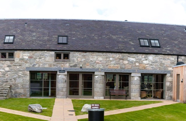 Hideaway Lodge - Retreat Group