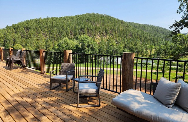 Higgins Hideaway close to downtown Spearfish
