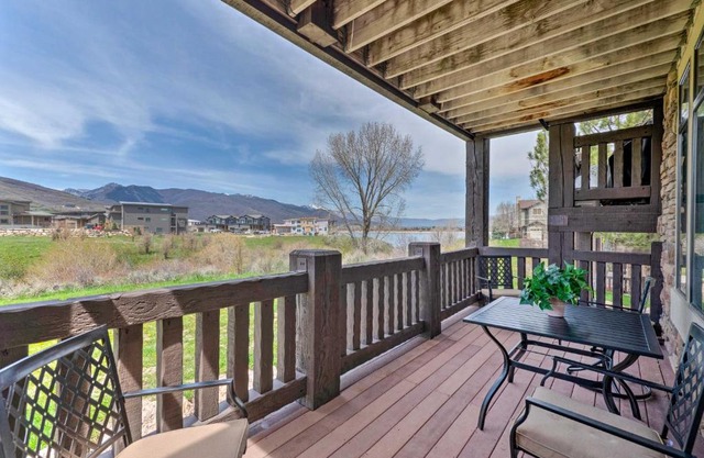 High-End Huntsville Condo with Private Hot Tub!