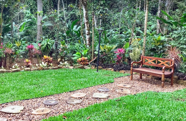 High standard house, a few steps from Domingas Dias beach in a gated community.