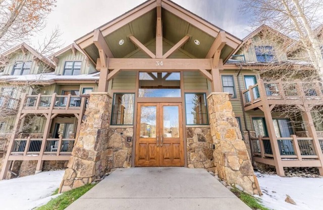 Highland Greens 1 Bedroom unit!