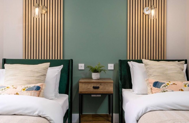 Highland Hideaway: Modern Comfort in Historic Area