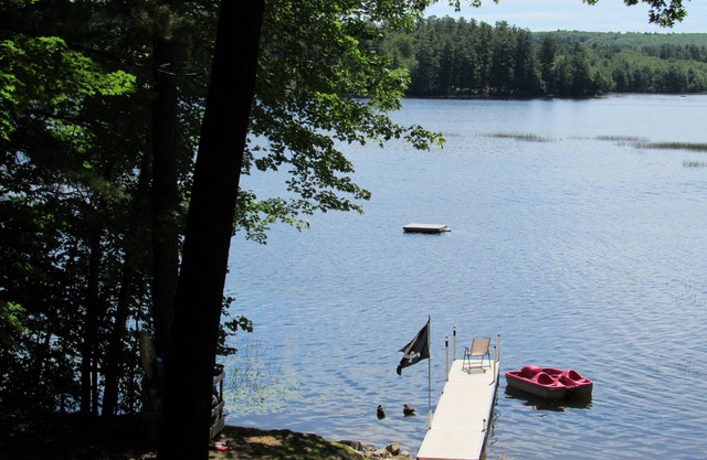 Highland Lakefront Cabin