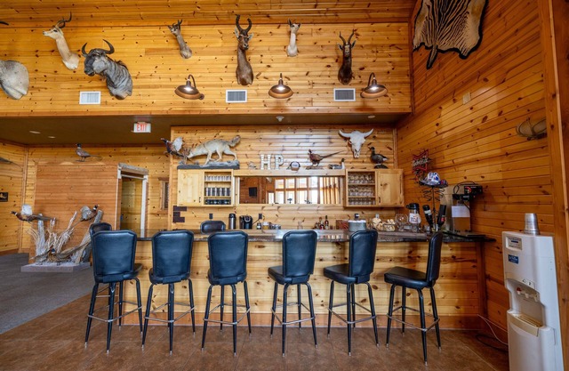 Highpoint Lodge nUpper Level Inside East
