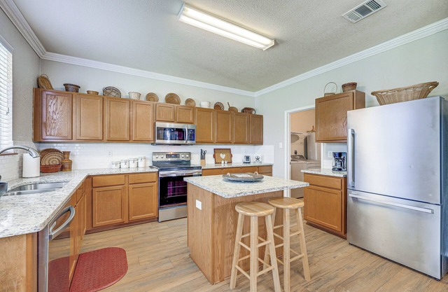 Hill Country Hideaway w/ Game Room & Patio!