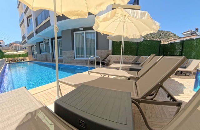 Hillfort Suites Apart Otel