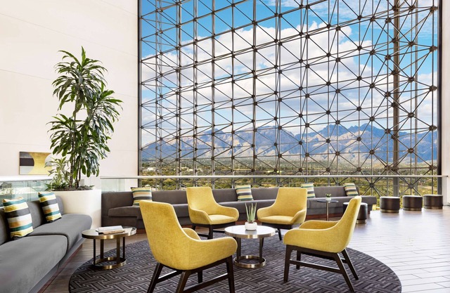 Hilton Tucson East