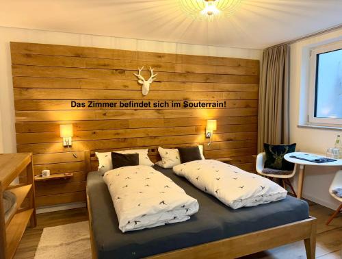 Hirschzimmer & Strandzimmer