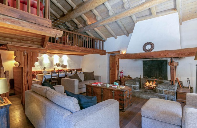 Historic 17th-Century Chalet in Val-d'Isère: Cozy, Spacious, with Fireplace, Near Slopes