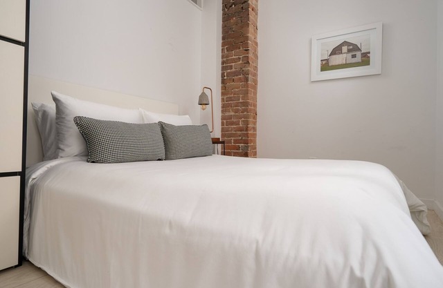 Historic Charm Loft in Castle Lofts