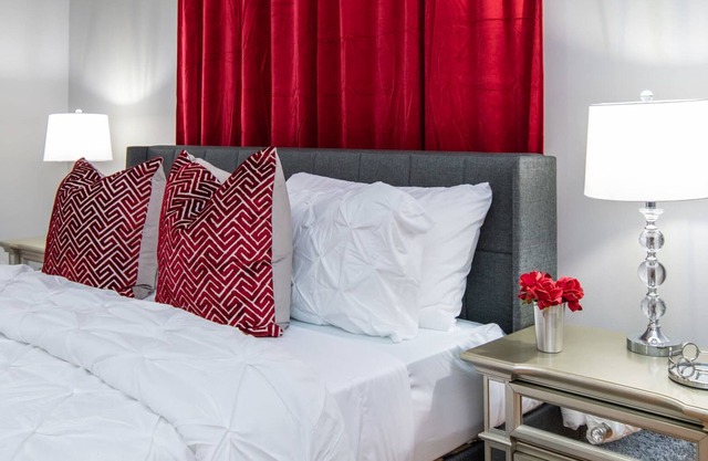 Historic Downtown Stay -Horse Park 11min/Ark 30min