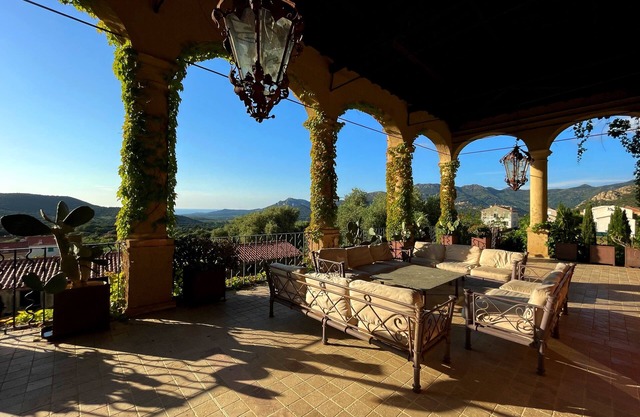 Historic family home in the heart of a Corsican village