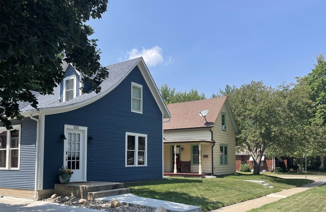 Historic house in Pella less than a block from the square!
