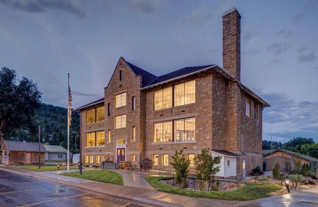 Historic Stay Inn.
