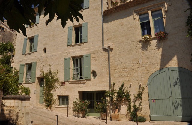 Historic Uzes - Apartment for 2-4 guests in 18th C Townhouse