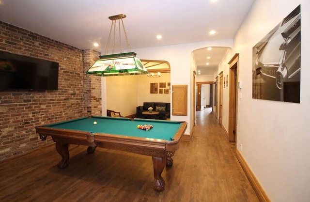 Historical 3 Bedroom Palace DOWNTOWN