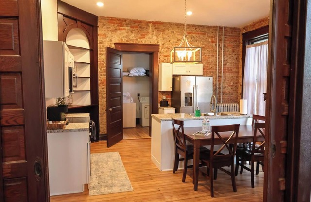 Historical Condo downtown BG!