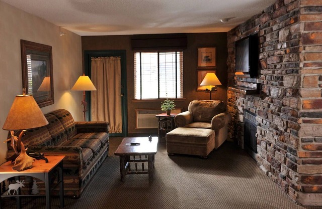 Historical Stays with Modern Amenities & River Trail Access
