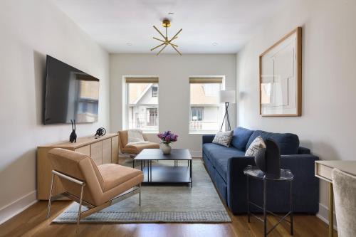 Hoboken Loft Hideaway - walk to PATH