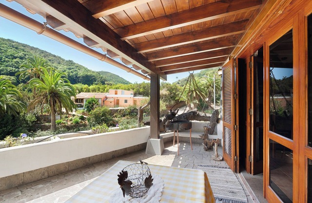 Holiday Home 'Casa Rural Medina 2' with Mountain View and Wi-Fi