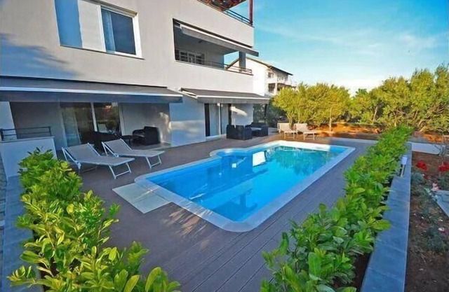 Holiday apartment Sveti Filip i Jakov for 1 - 4 persons with 2 bedrooms - Holiday house