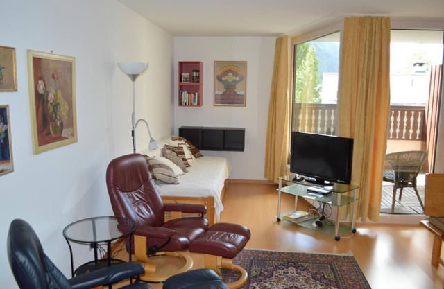 Holiday apartment La Punt-Chamues-ch for 1 - 2 persons with 1 bedroom - Holiday apartment