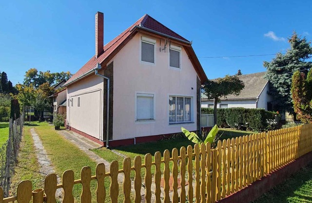 Holiday apartment near to the beach with air conditioning