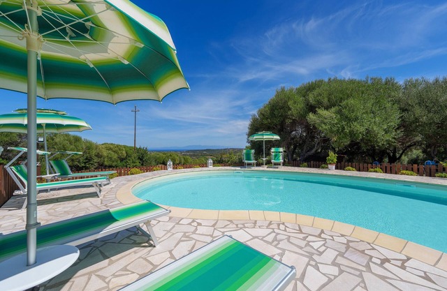 Holiday Apartment "Casa Mirto Con Piscina E Vista Mare" with Sea View, Shared Pool & Wi-Fi