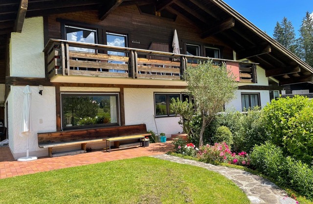 Holiday Apartment Fewo 1 am Auweg with Mountain View, Shared Garden & Wi-Fi