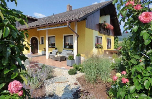 Holiday apartment Gleißenberg for 2 - 3 persons with 2 bedrooms - Holiday house