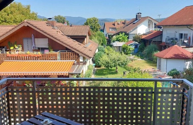 Holiday Apartment 'Lueg Ins Wiesental' with Mountain View, Balcony and Wi-Fi