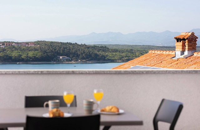 Holiday apartment mit Klimaanlage und Meerblick