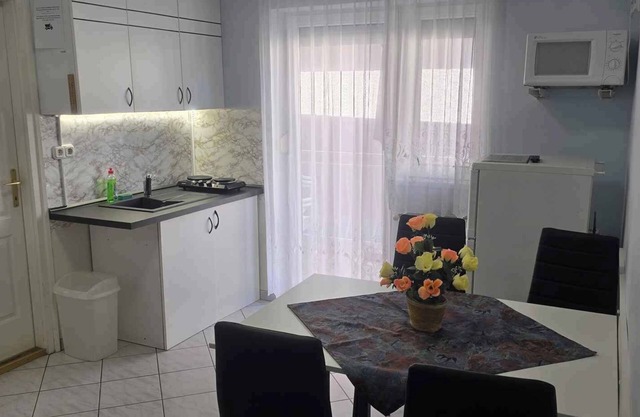Holiday apartment near the beach and city center