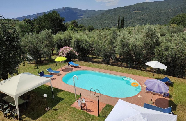 Holiday apartment Santa Fiora for 1 - 6 persons with 3 bedrooms - Farmhouse