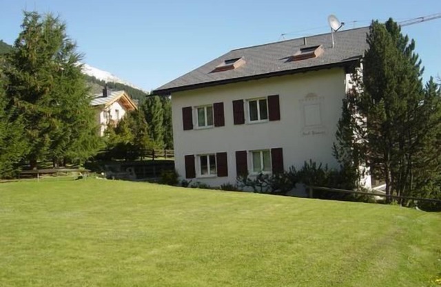 Holiday apartment Samedan for 1 - 5 persons with 2 bedrooms - Holiday apartment in one or multi-fami