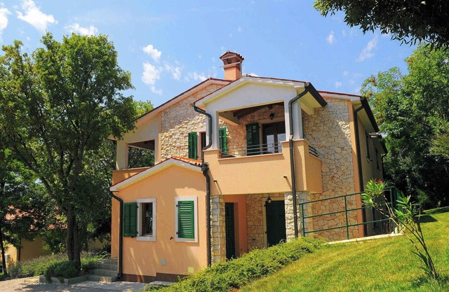 Holiday apartment with air conditioning