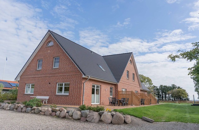 Holiday home for 9 guests with 107m² in Fehmarn OT Sulsdorf (20399)