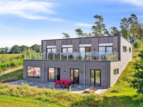 Holiday Home Ann - 1-3km from the sea by Interhome