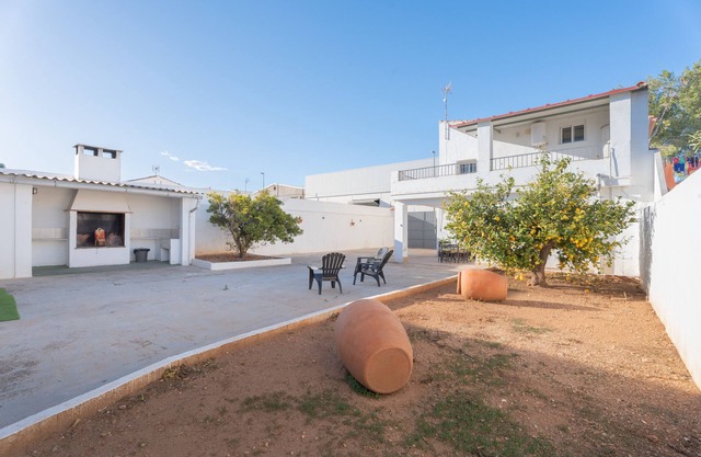 Holiday Home 'Ca Michico' with Private Pool, Wi-Fi and Air Conditioning